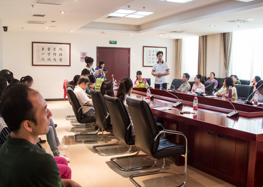 医技一主题教育活动4.jpg 医技一主题教育活动4.jpg