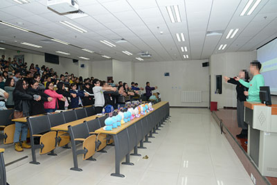 4-5爱心家园首医讲座2-(1).jpg