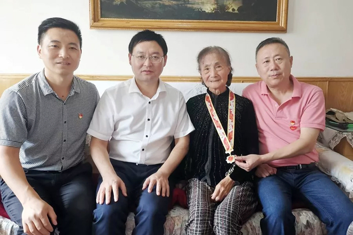 640.webp (5).jpg 640.webp (5).jpg